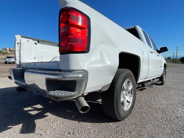 #2754-•-2015-chevrolet-silverado-(title-in-delay)-image-100