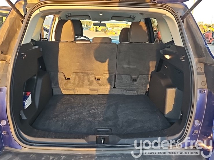 2014-ford-escape-image-19