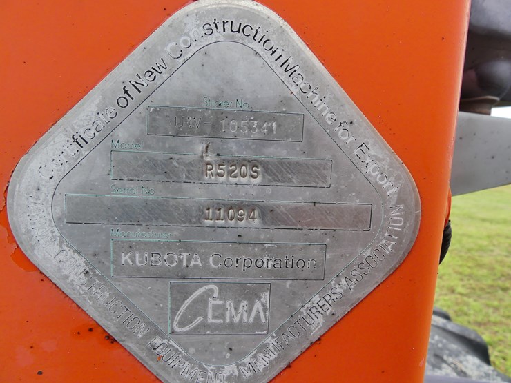 kubota-r520s-image-17