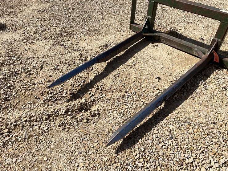 #3011-•-bale-spear-attachment-image-6