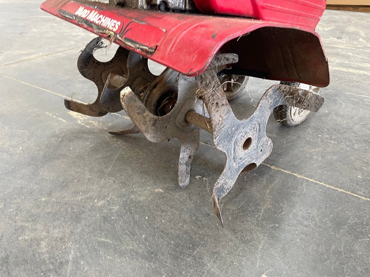 #3000-•-yard-machines-walk-behind-tiller-image-8