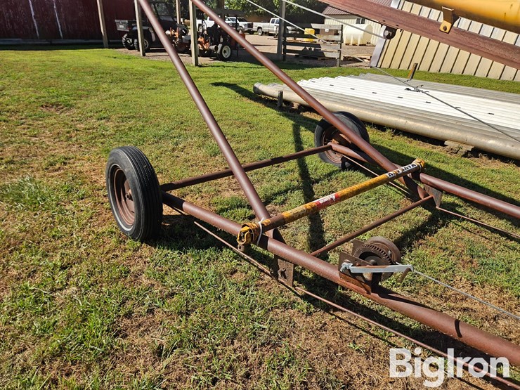 mayrath-55'x8"-unloading-auger-image-17