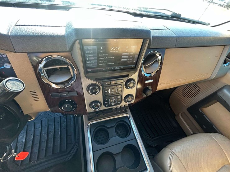 2015-ford-f350-image-31