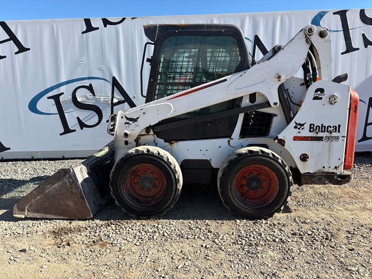 2014-bobcat-s570-image-2