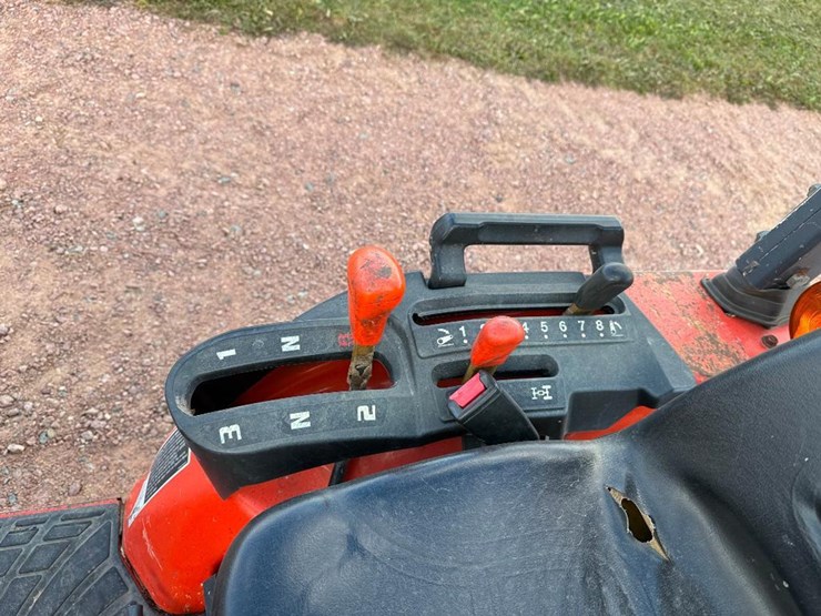 kubota-b2320-image-22
