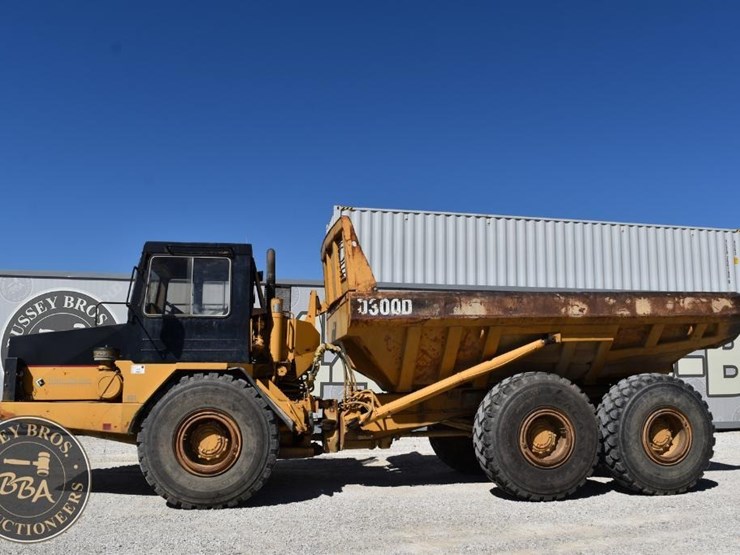 1994-caterpillar-d300d-image-4