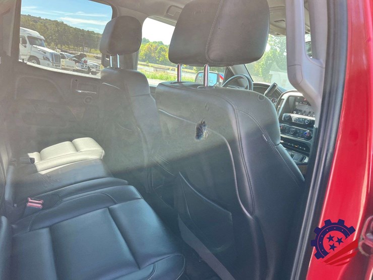 2014-gmc-sierra-z71-slt-pickup-truck-image-79