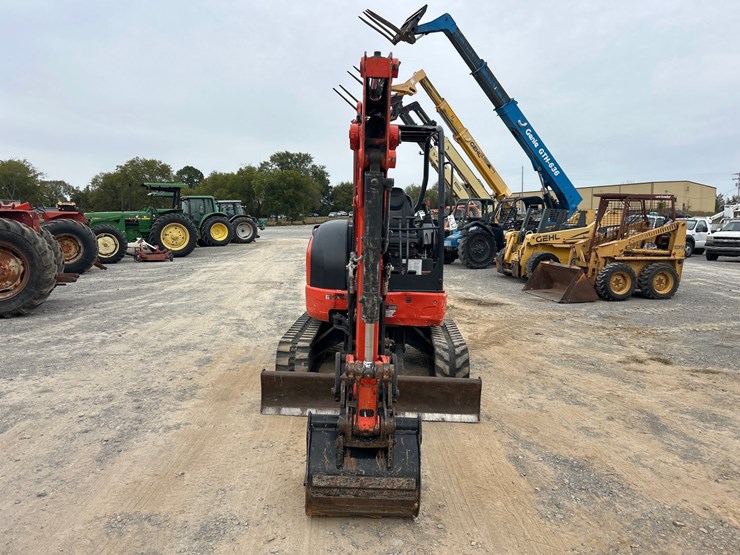 2023-kubota-u35-4-image-7