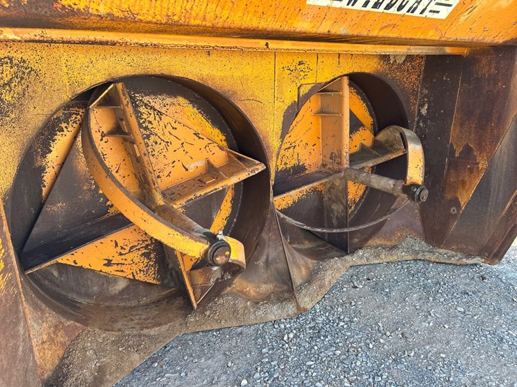 caterpillar-3208-image-9