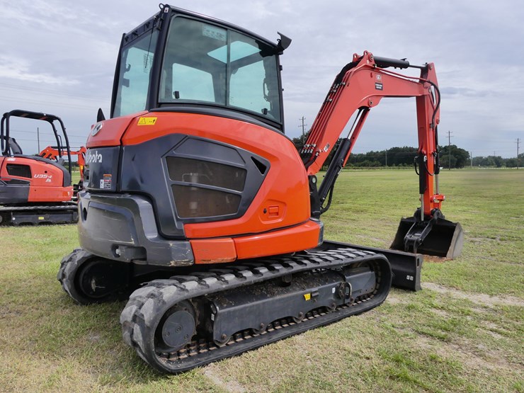 kubota-kx057-5-image-4
