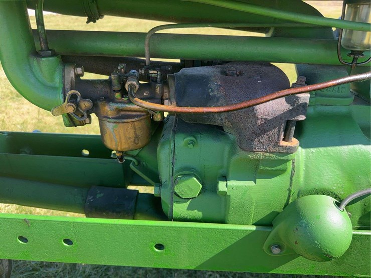 john-deere-h-image-31