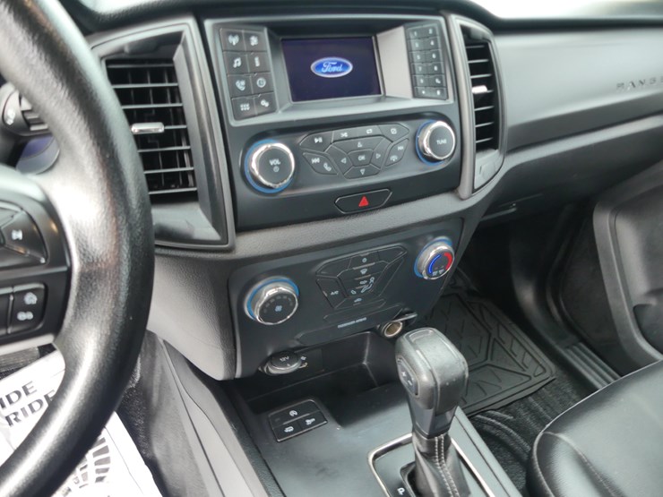 2021-ford-ranger-image-12
