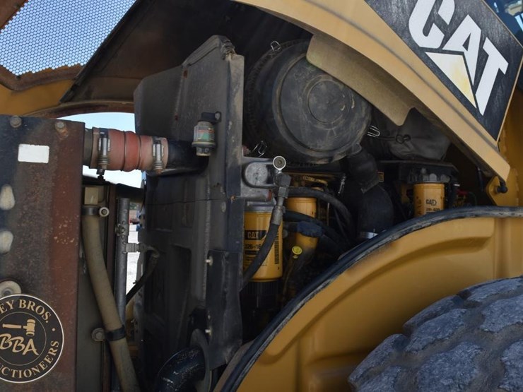 2009-caterpillar-cs56-image-39
