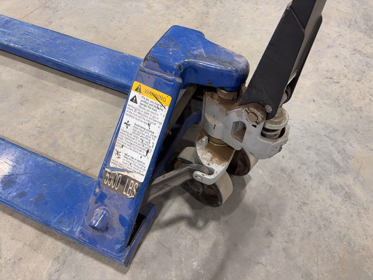 pallet-jack-image-5