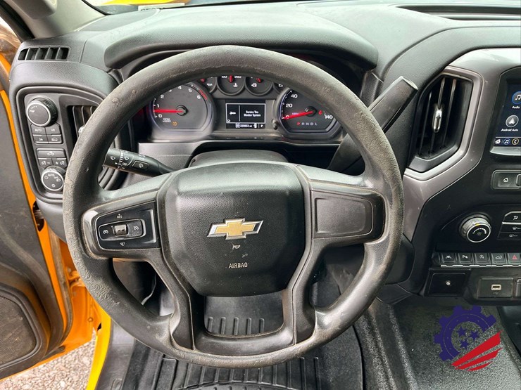 2019-chevrolet-silverado-4wd-pickup-truck-image-66