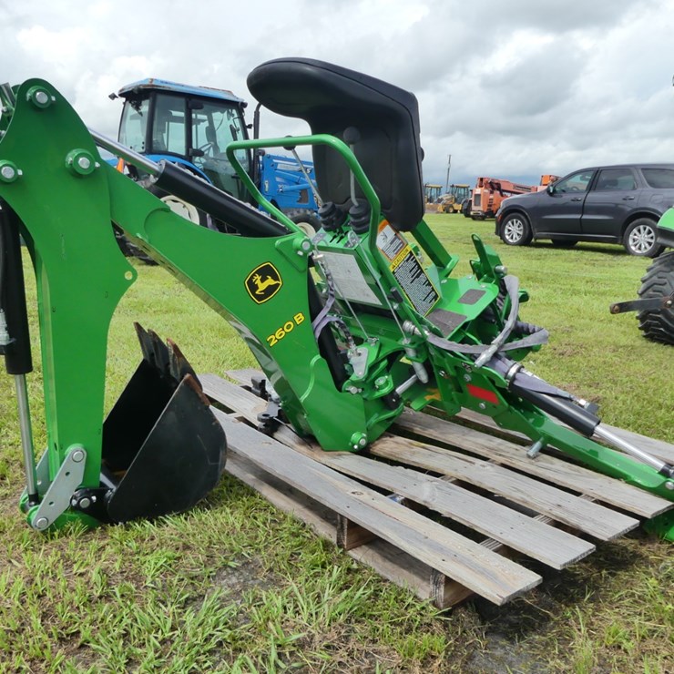 John Deere 260B Backhoe Attachment