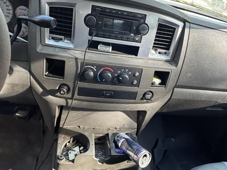 2008-dodge-ram-1500-image-11