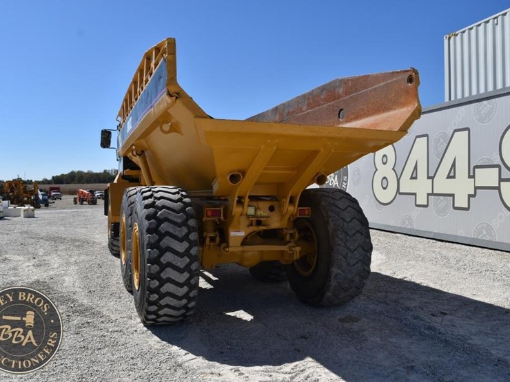 1997-caterpillar-d250e-ii-image-16
