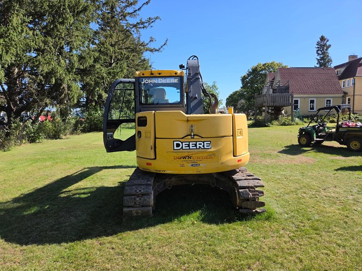 2017-deere-75g-image-5