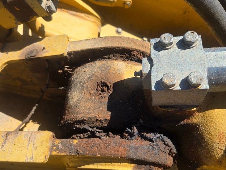 2006-caterpillar-963c-image-103