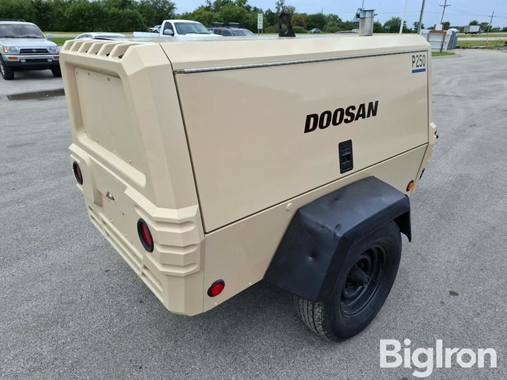 2012-doosan-p250wjd-image-5