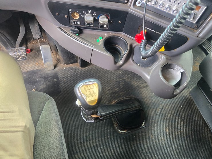1998-kenworth-t2000-image-54