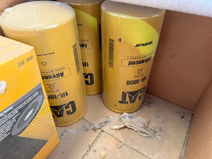 #46819-•-lot-of-caterpillar-filters-inv#46819-image-8