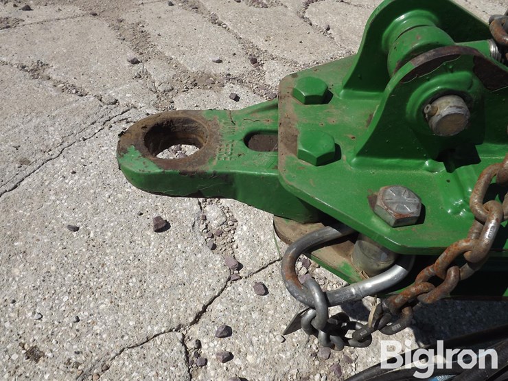 2013-john-deere-2310-image-9
