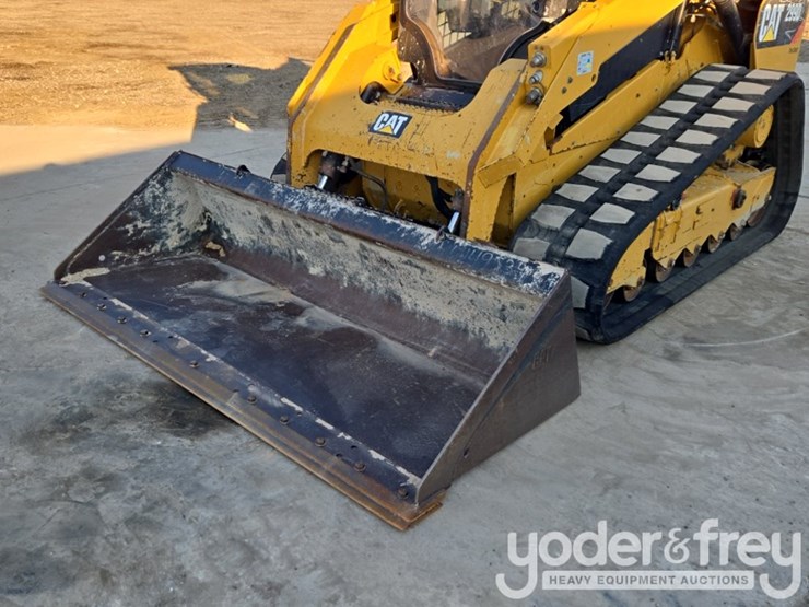 2019-caterpillar-299d2-image-20