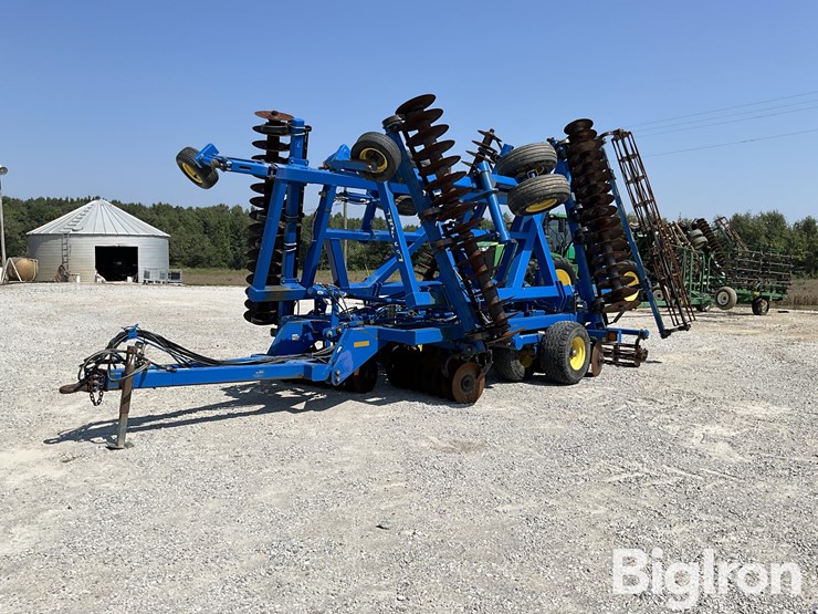 2012-landoll-7431-29-image-1