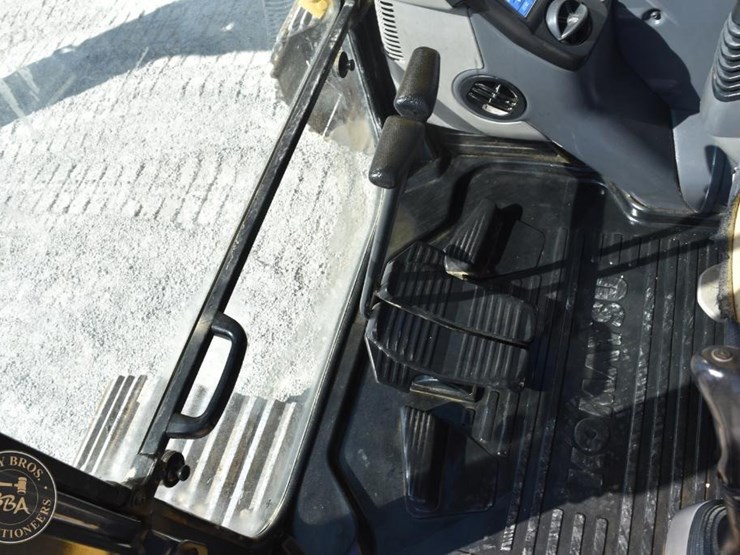 2019-komatsu-pc490-lc-11-image-63