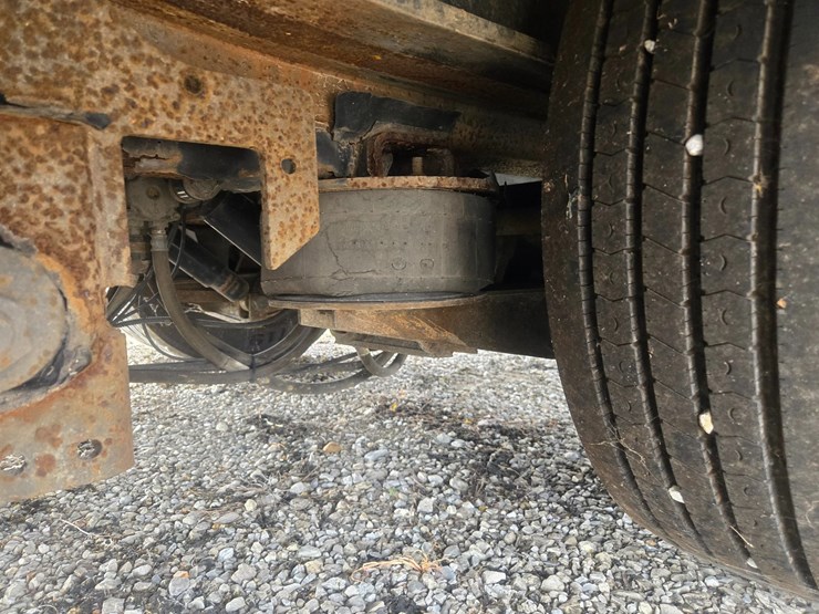 2010-landoll-440-image-52