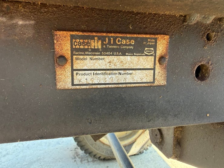 1987-case-ih-245-image-46