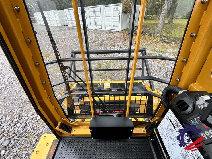 2023-rayco-c120ra-forestry-mulcher-with-fm120-6r-mulcher-head-image-47