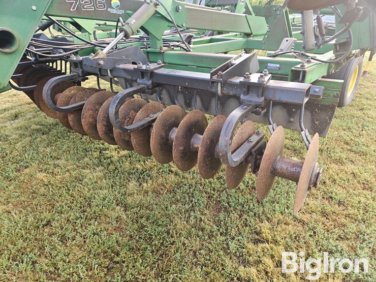 john-deere-726-image-12