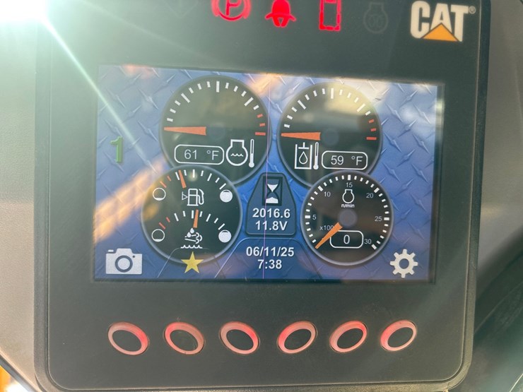 caterpillar-299d-image-52