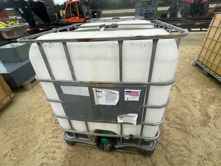 #3037-•-caged-poly-water-totes-image-4
