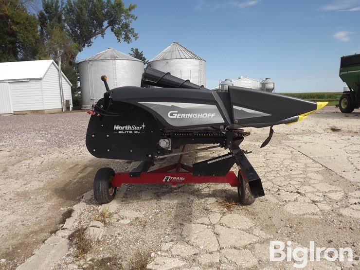 2021-geringhoff-northstar-xl-elite-8r30-corn-head-w/header-cart-image-6