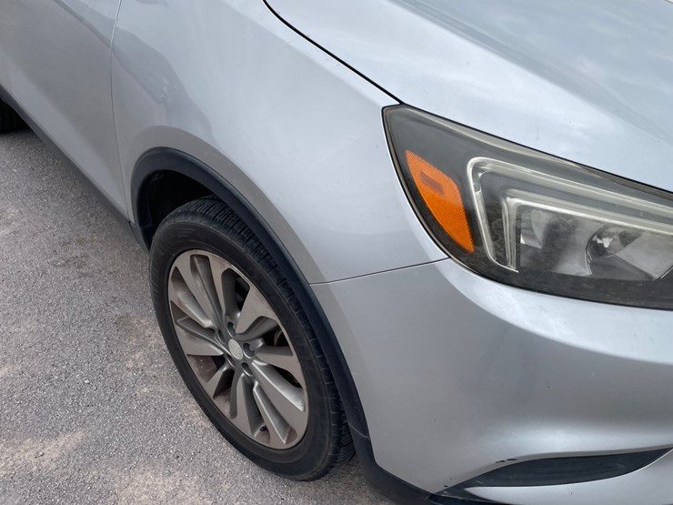 2017-buick-encore-image-11