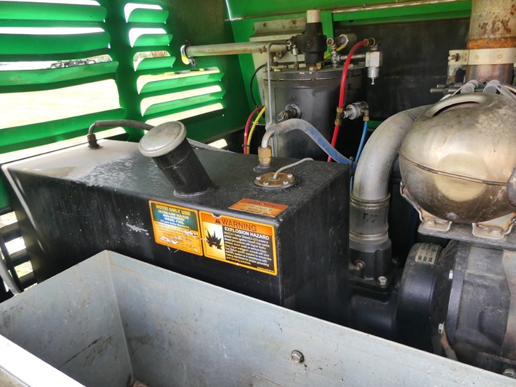 2016-sullivan-palatek-d185-image-6