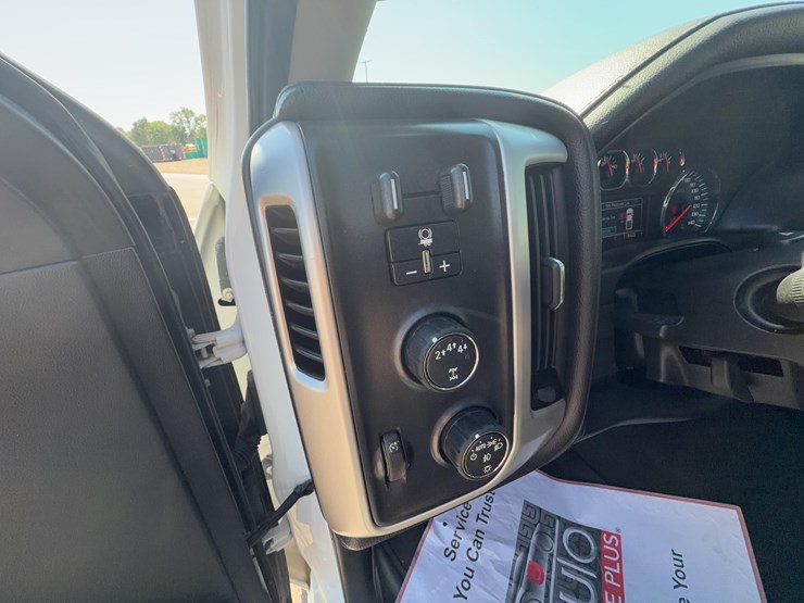 2019-gmc-sierra-2500-image-29