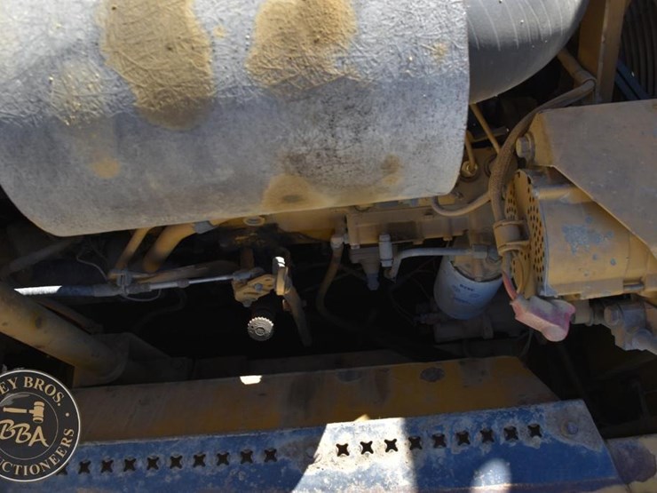 1994-caterpillar-d300d-image-58