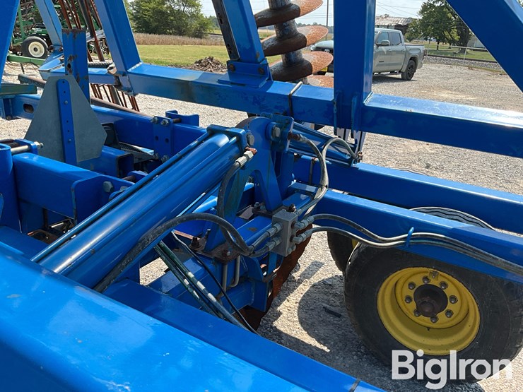 2012-landoll-7431-29-image-15