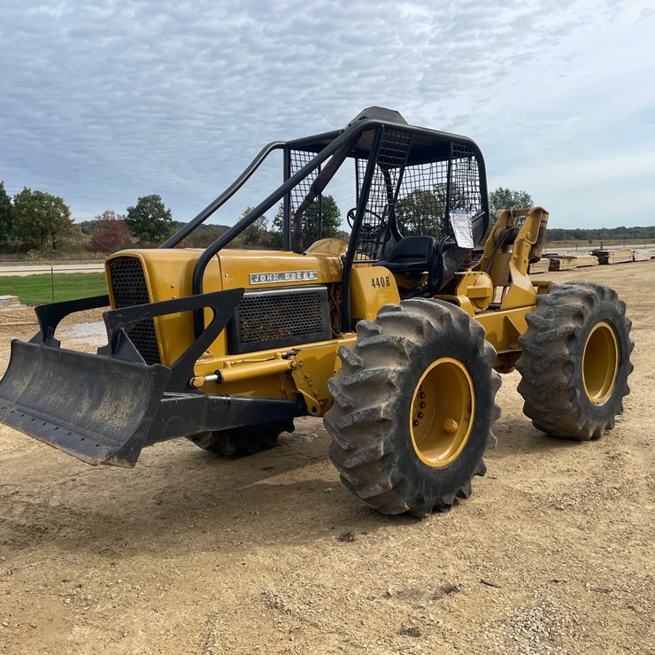 DEERE 440B