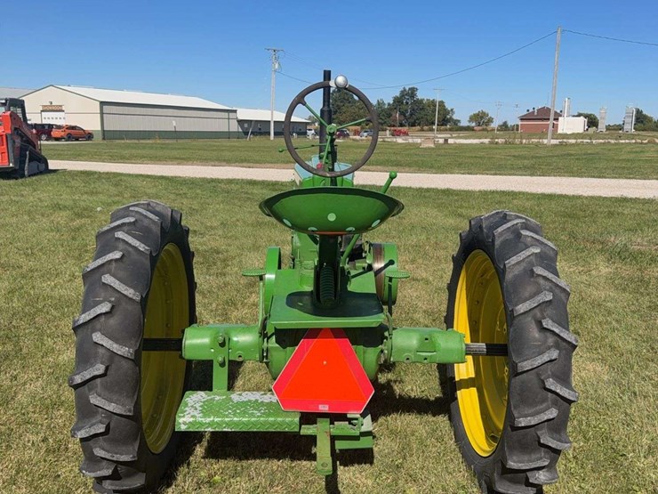 john-deere-h-image-6