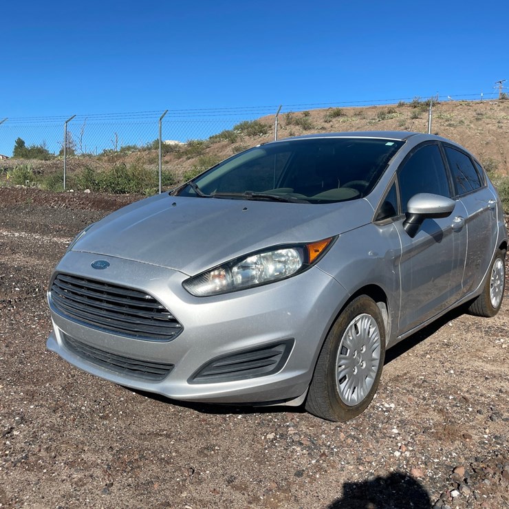 #2761 • 2016 Ford Fiesta Passenger Car (Title in Delay)