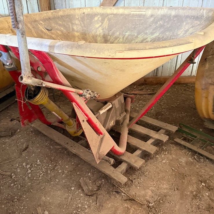 #1741 • 3- Point Fertilizer / Seed Spreader Attachment