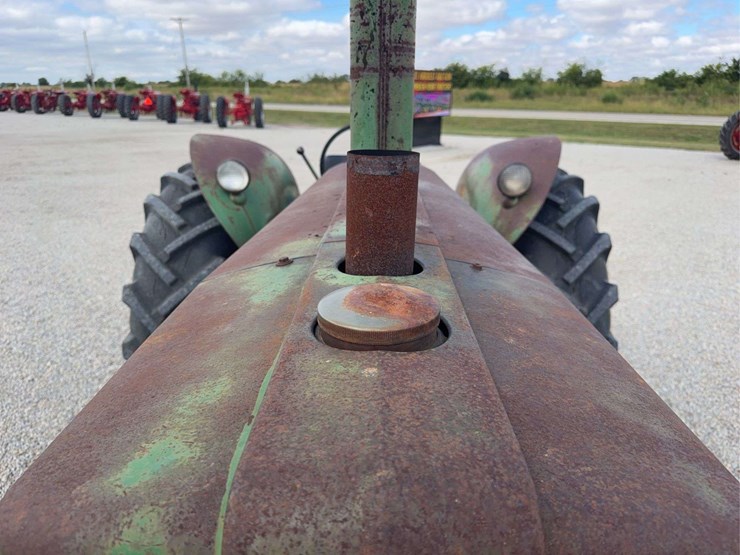 1954-john-deere-60-image-12