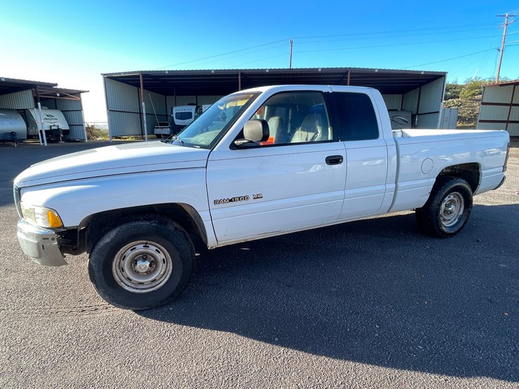 #2760-•-2001-dodge-ram-(title-in-delay)-image-18