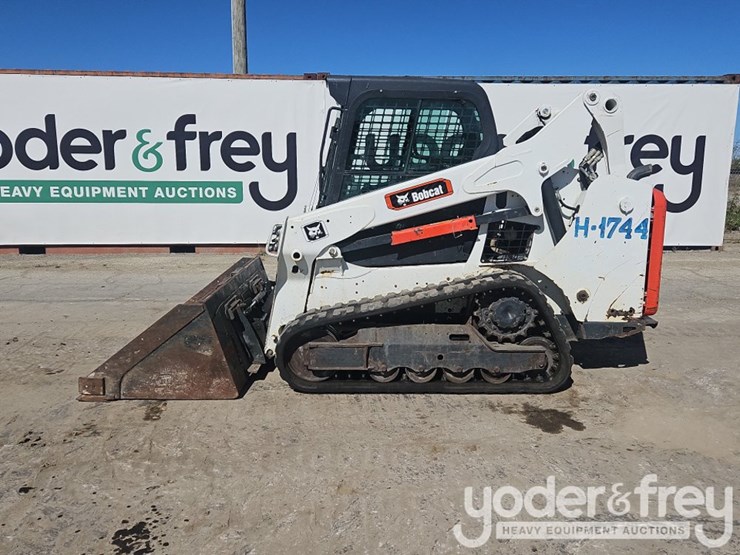 2019-bobcat-t590-image-3